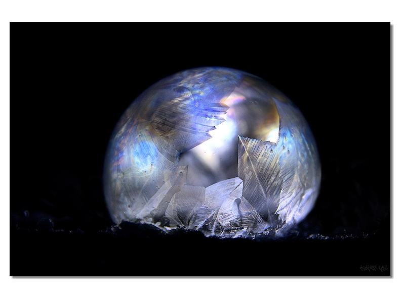 frozen bubble, art photography